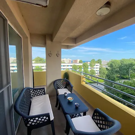 “heart Of The Sea” Apartment Mamaia